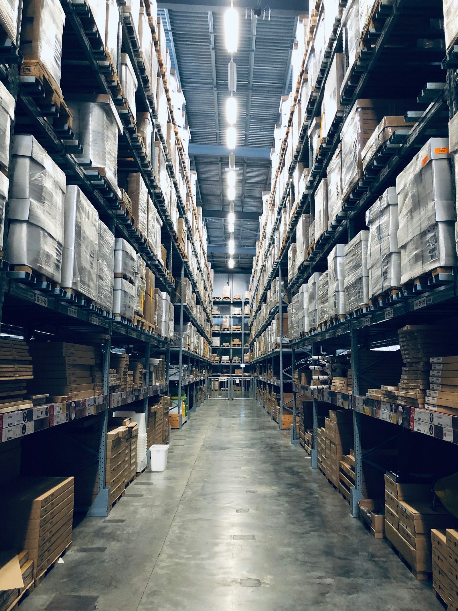 Industrial & Warehouse Cleaning