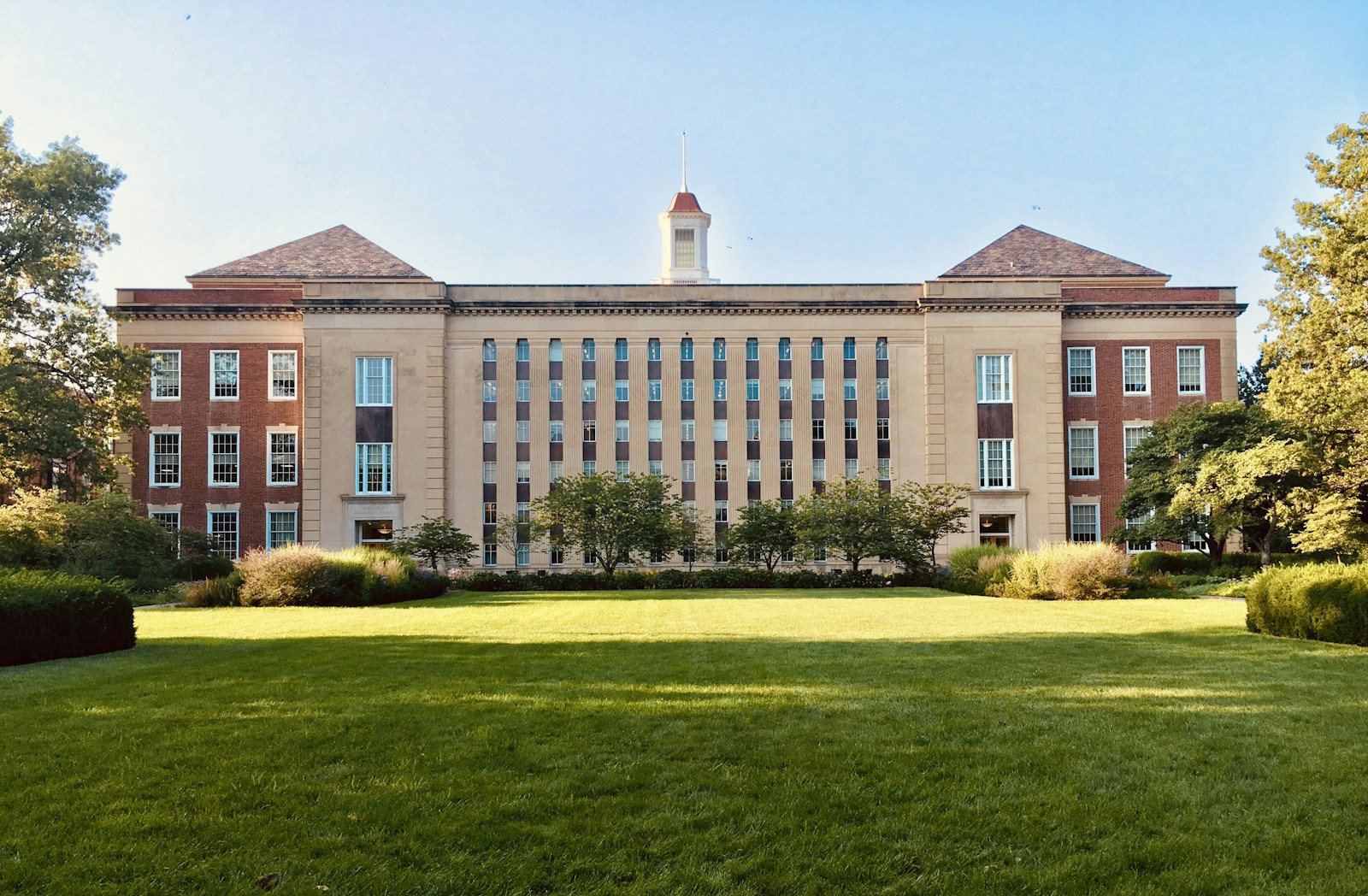 School & Educational Facility Cleaning